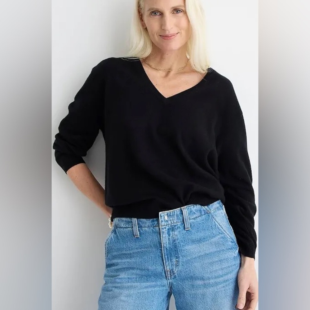 J. Crew Black V-Neck Women's cashmere wool Sweater sz S